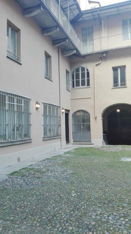 Lagrange Galleria D'arte * Turín